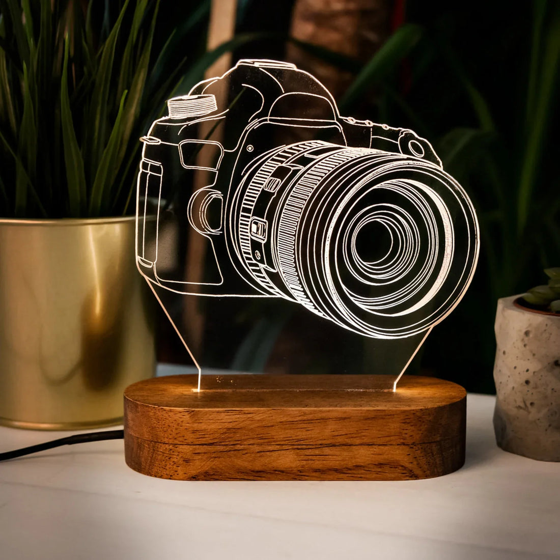 Camera Acrylic Led Lamp as Photographer Gift. 3D Night Light Photography Lover. 3D Illusion Lamp Night Light.